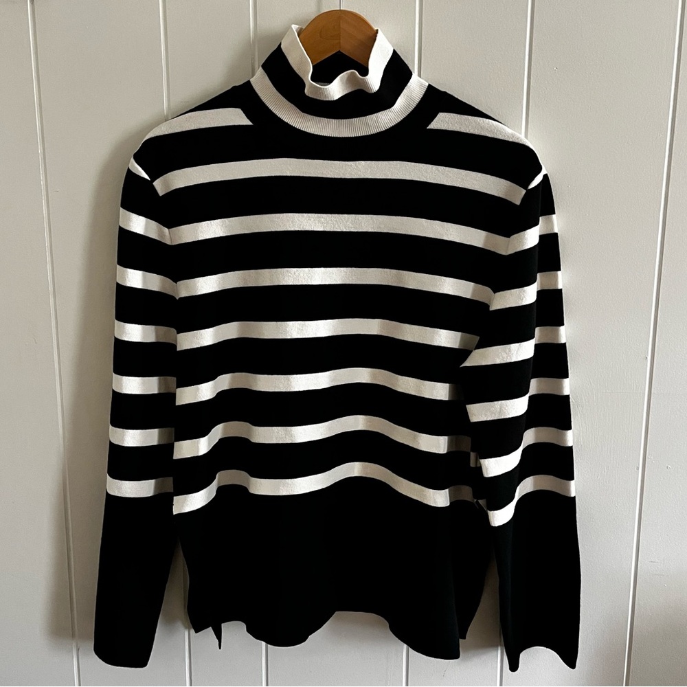 Brand New H&M Striped Turtleneck Sweater